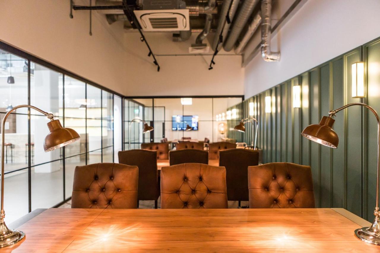 For Students Only Studios At Chapter White City In London Eksteriør bilde